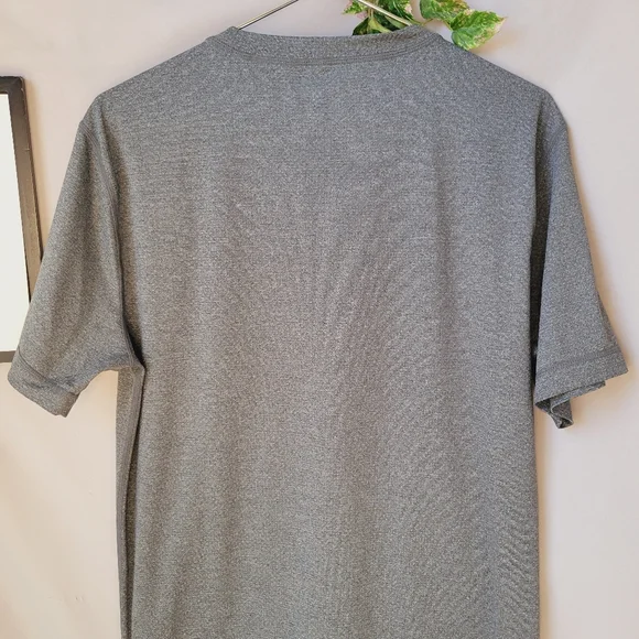 Vuori Tradewind Performance Tee Gray M - Picture 4 of 12